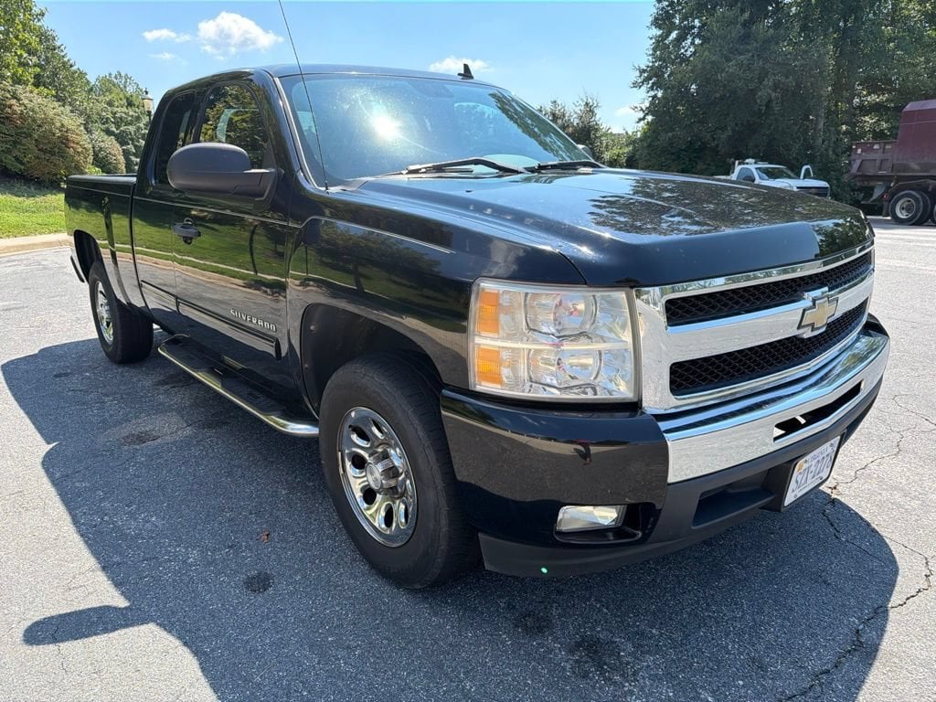 chevrolet silverado 1500 2011 1GCRCSE02BZ320048 image chevrolet silverado 1500 2011 1GCRCSE02BZ320048 image